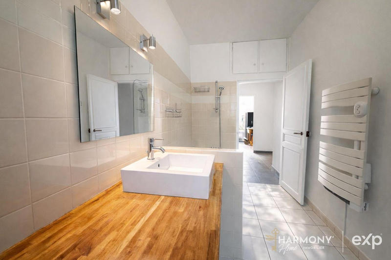 Appartement - 79 m² - 4 pièces