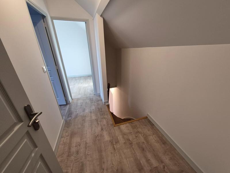 Maison de ville - 90 m² - 5 pièces