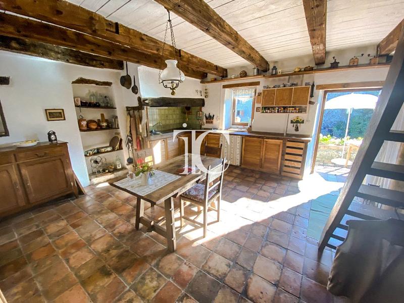 Maison - 90 m² - 3 pièces