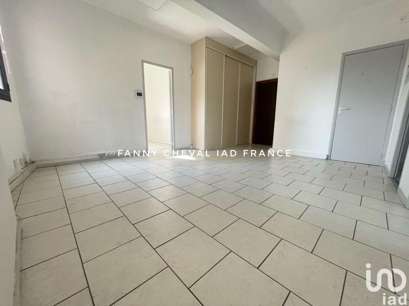 Local commercial - 72 m² - 5 pièces