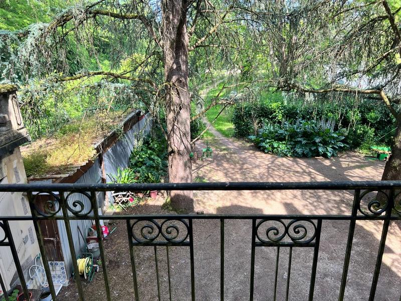 Maison - 200 m² - 10 pièces