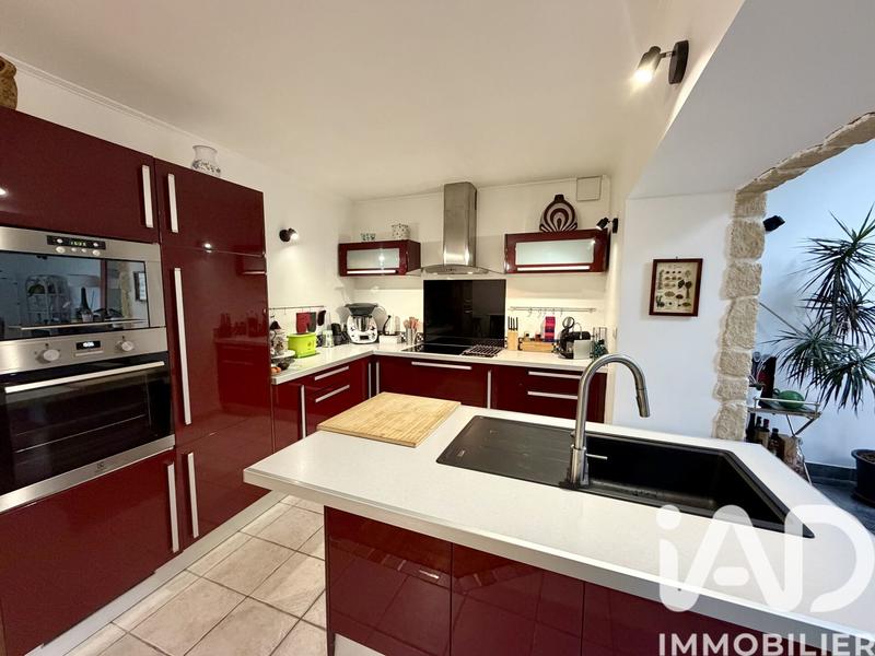 Maison - 187 m² - 7 pièces