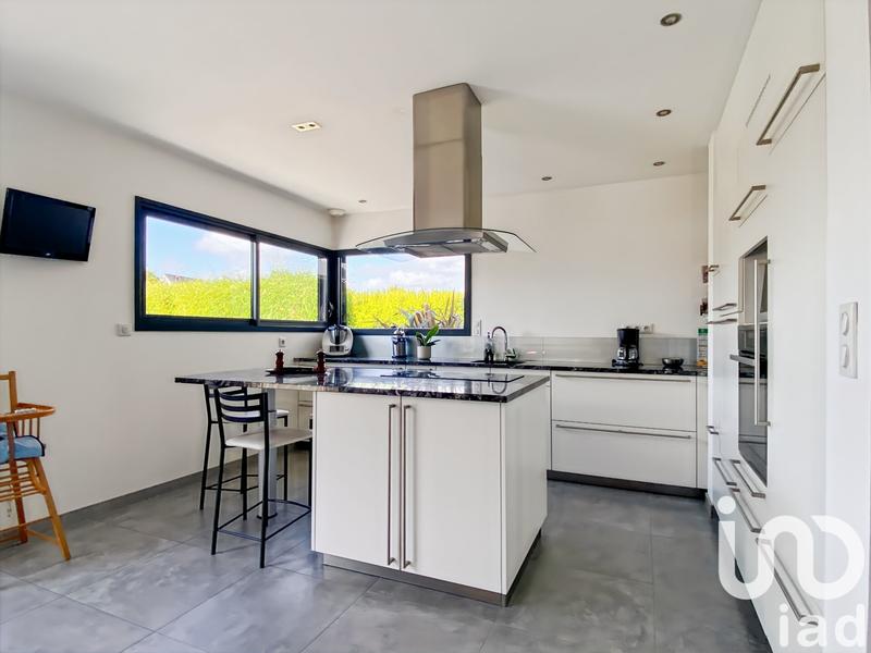 Maison - 143 m² - 5 pièces