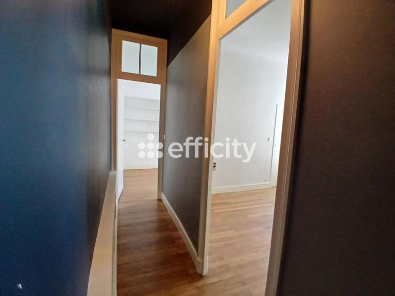 Appartement - 148 m² - 6 pièces