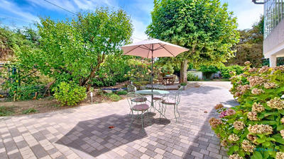 Maison ancienne - 210 m² - 7 pièces