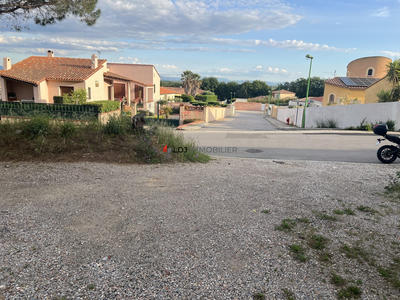 Terrain - 614 m²