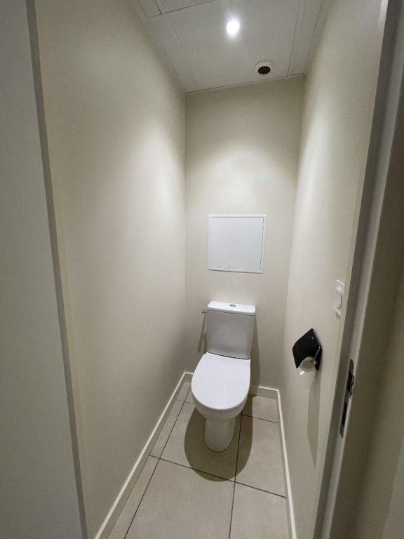 Studio - 42 m² - 1 pièce