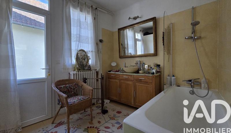 Maison - 170 m² - 7 pièces