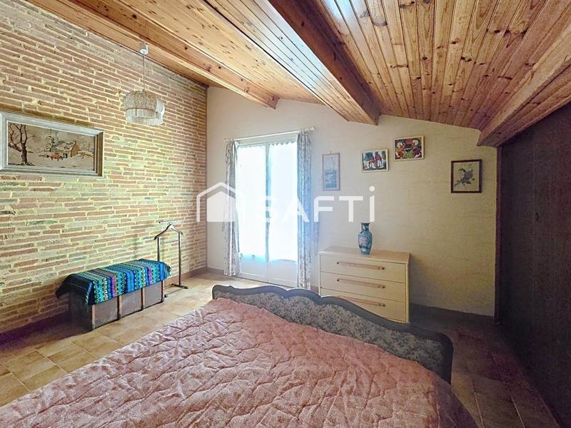 Maison - 300 m² - 6 pièces