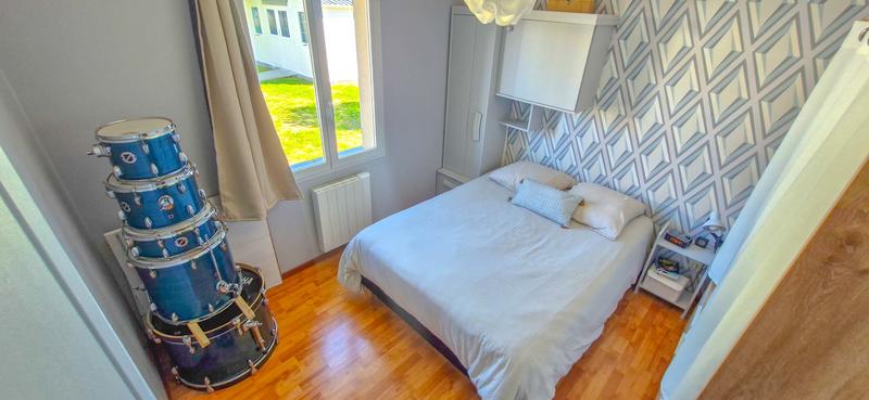 Maison - 95 m² - 5 pièces