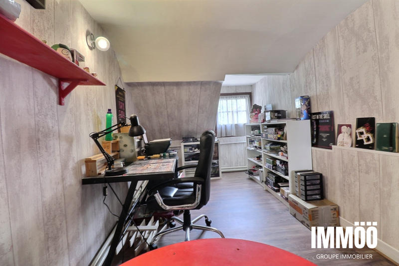 Maison - 97 m² - 6 pièces