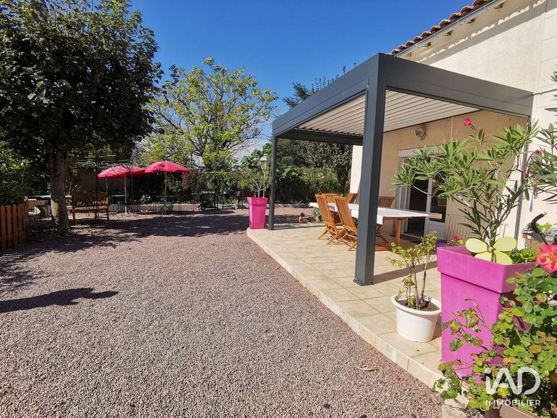 Maison - 180 m² - 6 pièces