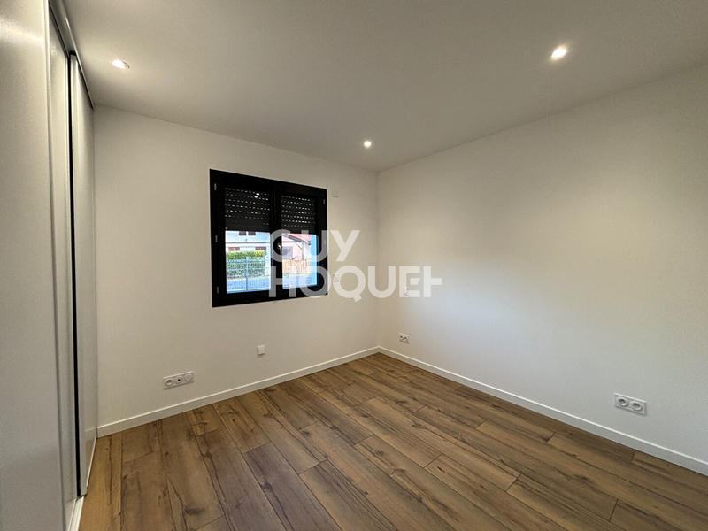 Maison - 92 m² - 4 pièces