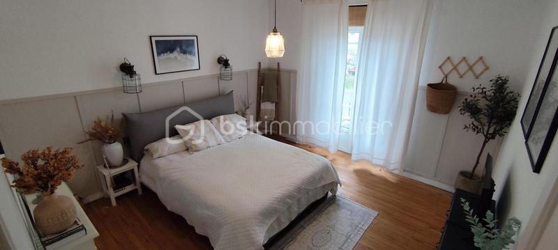 Maison en pierre - 155 m² - 8 pièces