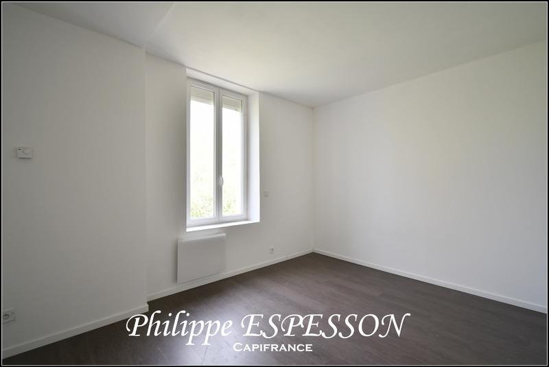 Maison - 200 m² - 8 pièces