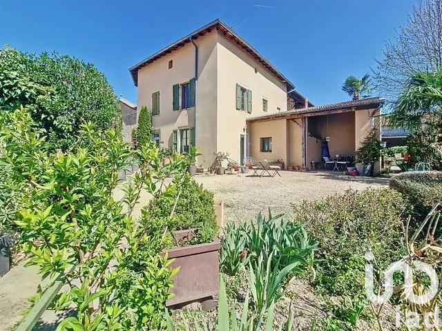 Maison de village - 125 m² - 4 pièces