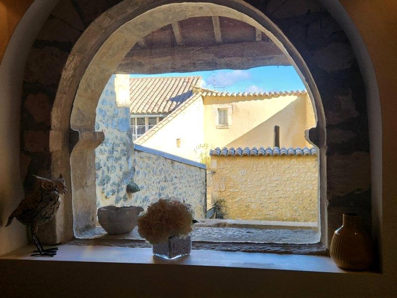 Maison en pierre - 213 m² - 9 pièces