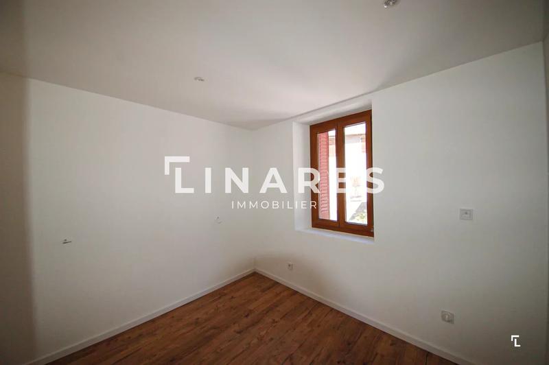 Appartement - 143 m² - 6 pièces