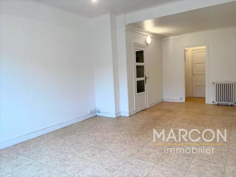 Appartement - 70 m² - 3 pièces