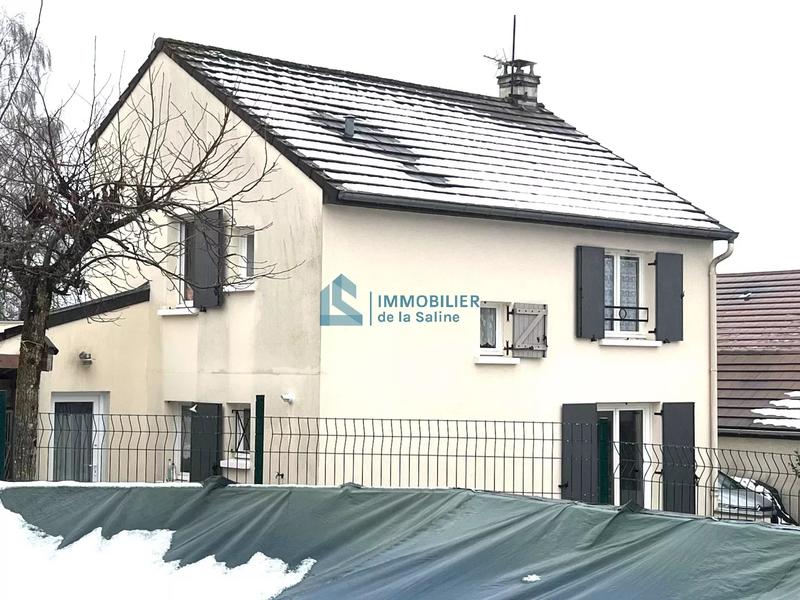 Maison - 103 m² - 6 pièces