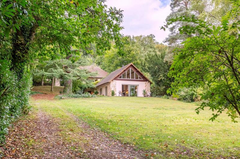 Maison - 229 m² - 6 pièces