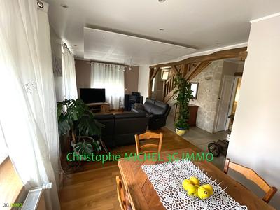 Maison - 135 m² - 6 pièces