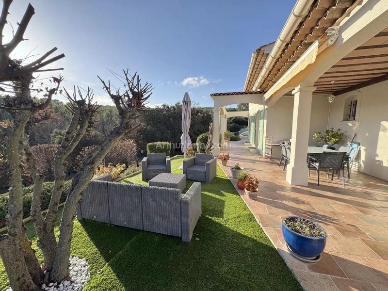 Maison - 190 m² - 6 pièces