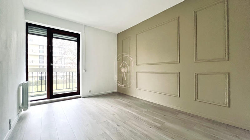 Appartement - 90 m² - 3 pièces