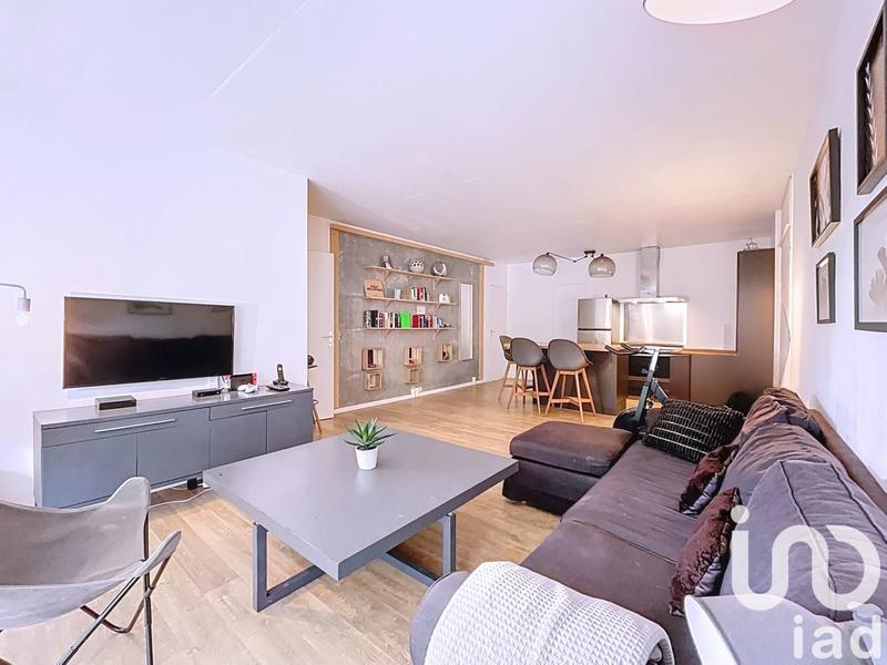 Appartement - 98 m² - 5 pièces