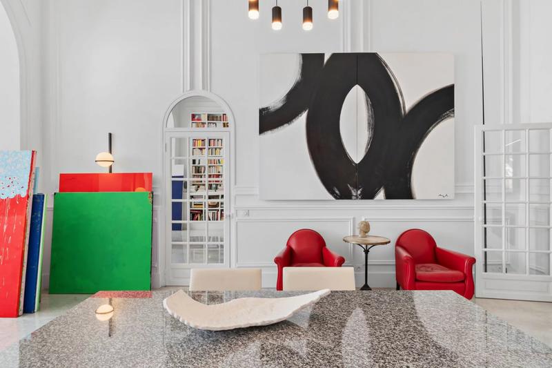 Appartement - 246 m² - 5 pièces