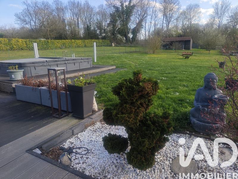 Maison - 200 m² - 10 pièces