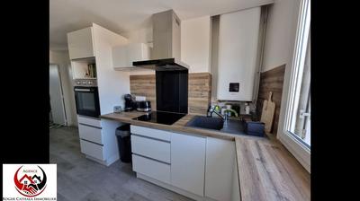 Appartement - 76 m² - 5 pièces