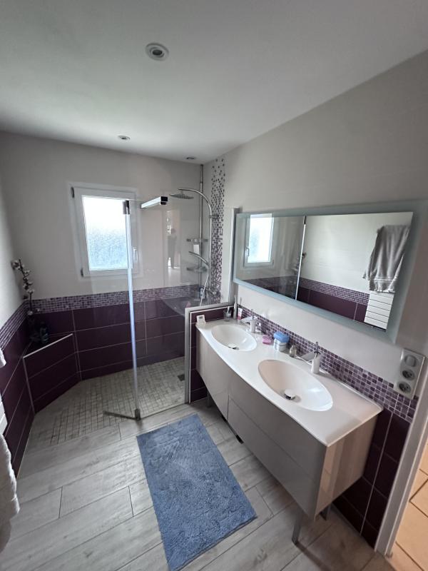 Maison - 96 m² - 4 pièces