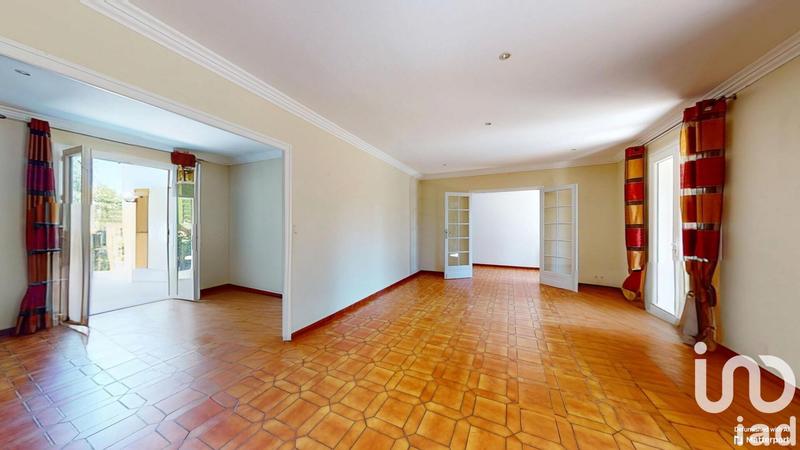 Maison - 185 m² - 6 pièces