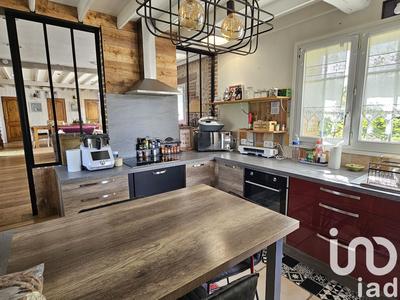 Maison - 146 m² - 7 pièces