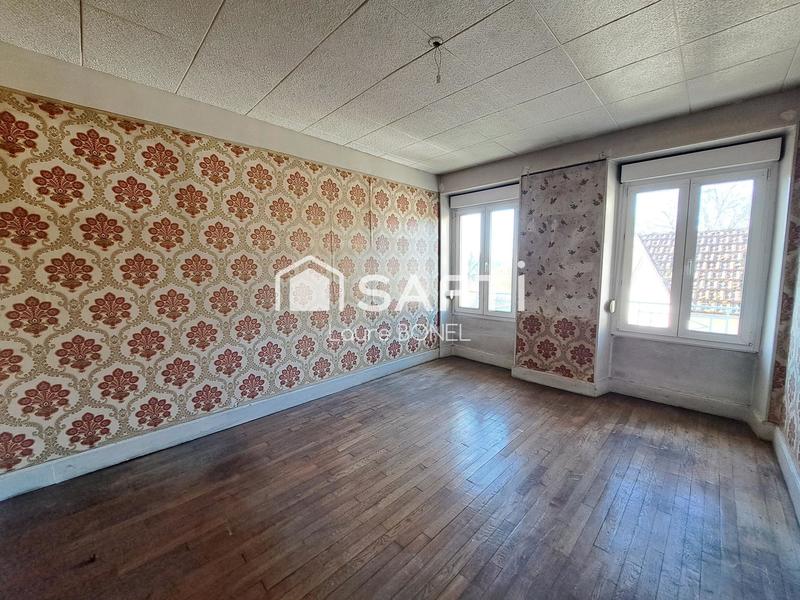 Maison - 110 m² - 6 pièces