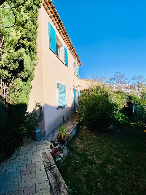 Villa - 127 m² - 4 pièces