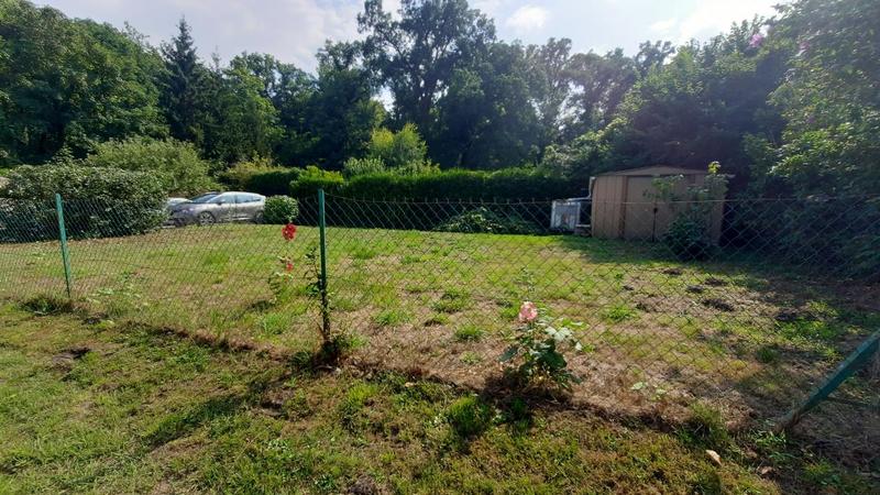 Terrain constructible - 227 m²