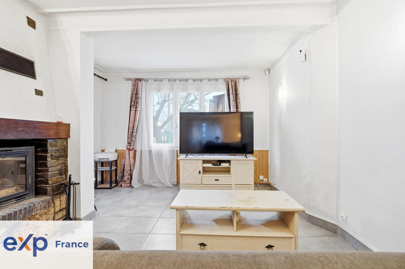 Maison - 95 m² - 4 pièces