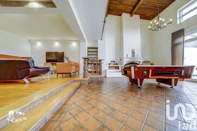 Maison - 190 m² - 6 pièces