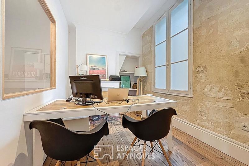 Bureau - 110 m² - 4 pièces