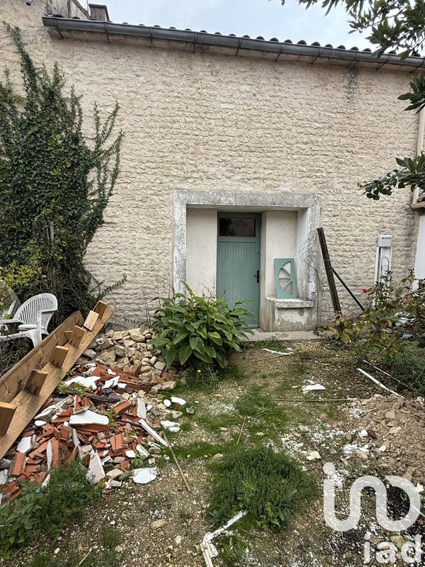 Maison de village - 82 m² - 2 pièces