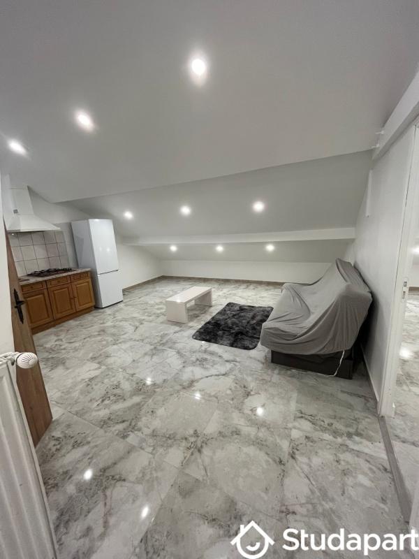 Chambre - 15 m² - 1 pièce