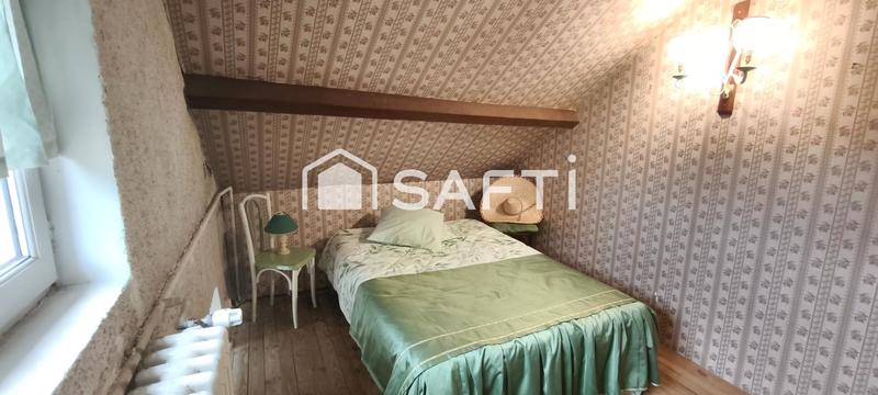 Maison - 157 m² - 7 pièces