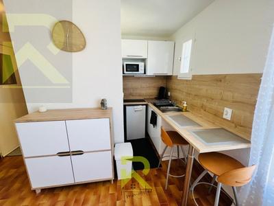 Studio - 16 m² - 1 pièce