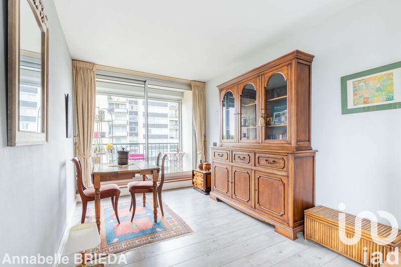 Appartement - 81 m² - 3 pièces