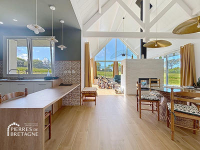 Maison - 190 m² - 8 pièces