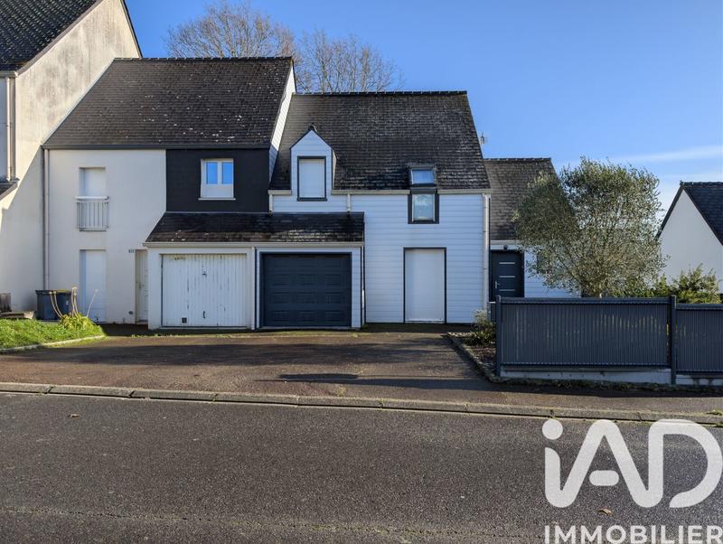 Maison - 96 m² - 5 pièces