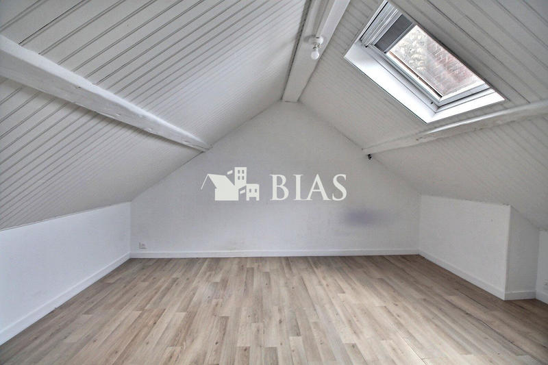 Maison - 150 m² - 7 pièces