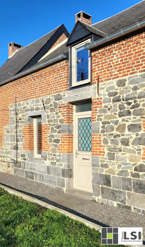 Maison - 245 m² - 8 pièces